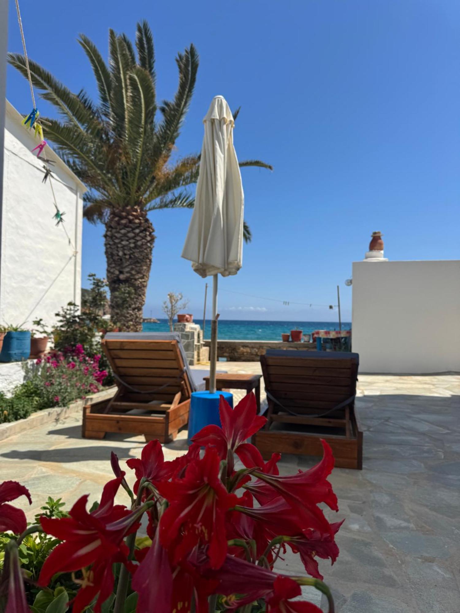Апарт отель Petradi Sifnos Platis Gialos  Экстерьер фото